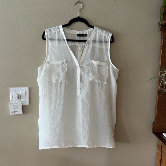 Apt. 9 Light Cream Semi Sheer Button Front Sleeveless Top - Picture 6 of 10